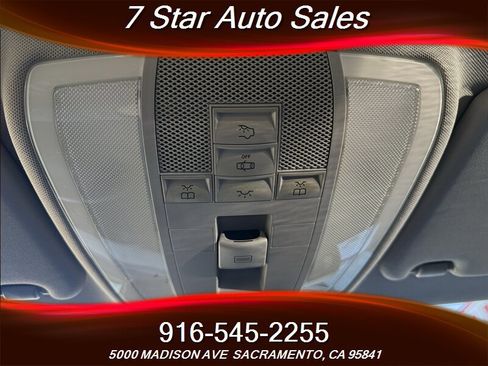 Used 2011 Mercedes-Benz GLK 350 2WD image 18