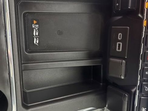 Used 2020 Chevrolet Silverado 1500 LTZ w/ LTZ Plus Package image 38