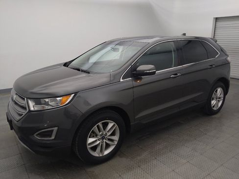 Used 2018 Ford Edge SEL FWD image 2
