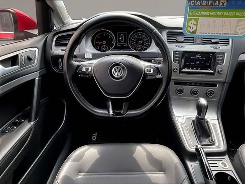Used 2015 Volkswagen Golf TDI S FWD image 8
