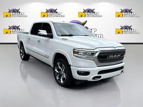 Used 2022 RAM 1500 Limited w/ Body-Colour Bumper Group AWD/4WD image 3