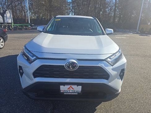 Certified 2025 Toyota RAV4 XLE Premium image 2