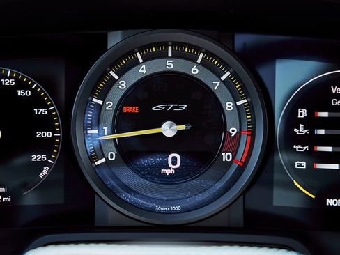 Used 2022 Porsche 911 GT3 RWD image 56