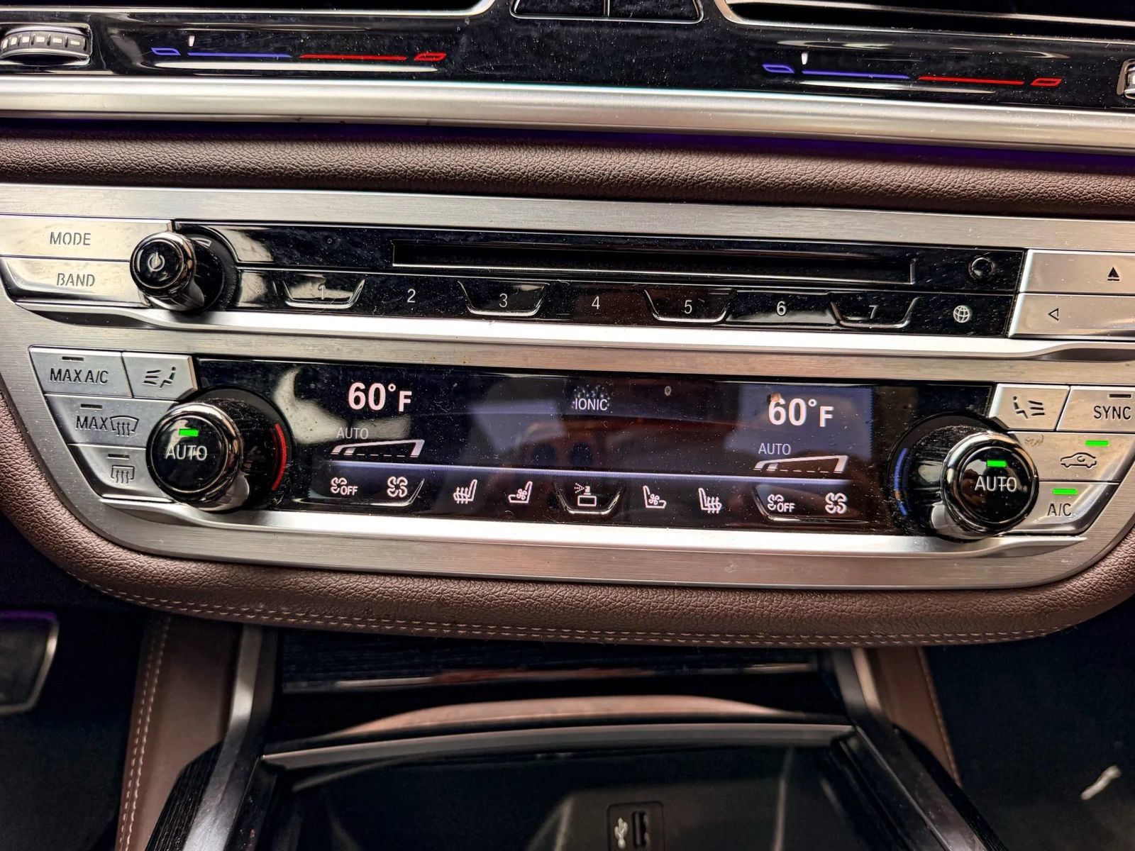 Used 2018 BMW ALPINA B7 xDrive AWD/4WD image 41