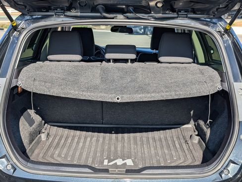 Used 2017 Toyota Corolla iM image 9