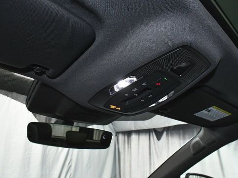 Used 2025 Audi Q5 Premium Plus w/ Premium Plus image 44