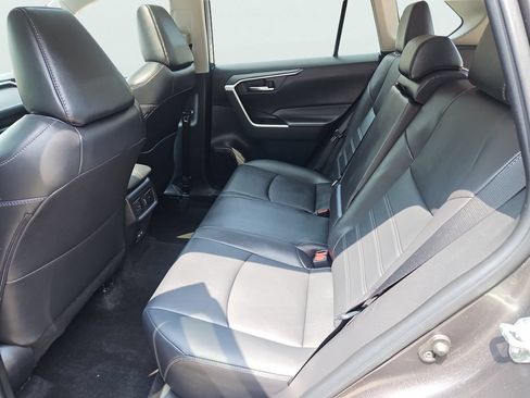 Used 2023 Toyota RAV4 XLE Premium AWD/4WD image 36