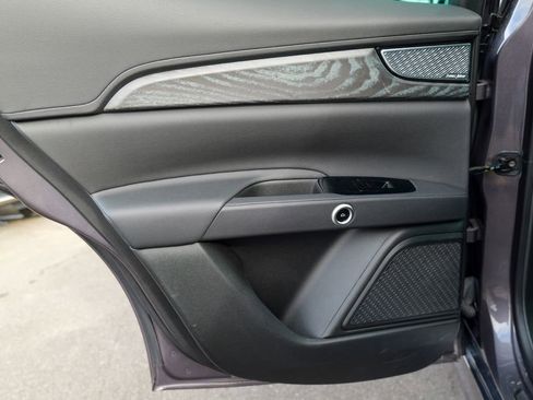 Used 2024 Maserati Grecale GT image 26