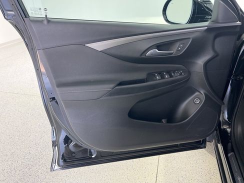 Used 2024 Buick Envista Avenir image 20