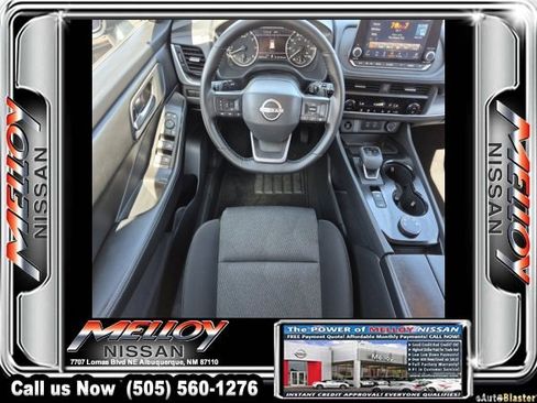 Used 2025 Nissan Rogue SV image 21