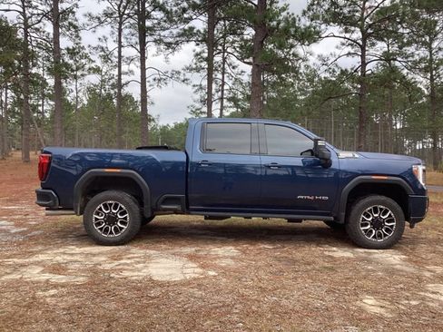 Used 2022 GMC Sierra 2500 AT4 w/ AT4 Premium Plus Package image 5