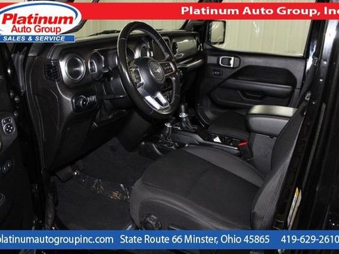 Used 2019 Jeep Wrangler Unlimited Sahara w/ Safety Group AWD/4WD image 9