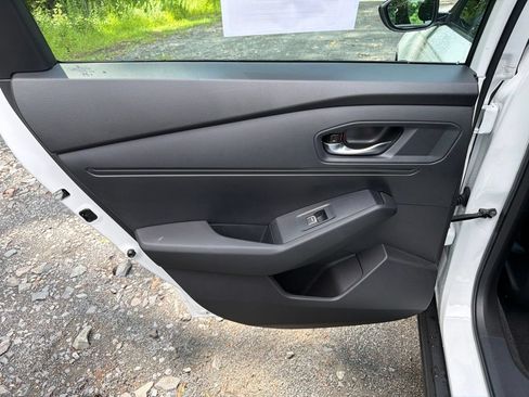 Used 2025 Honda Accord SE image 14