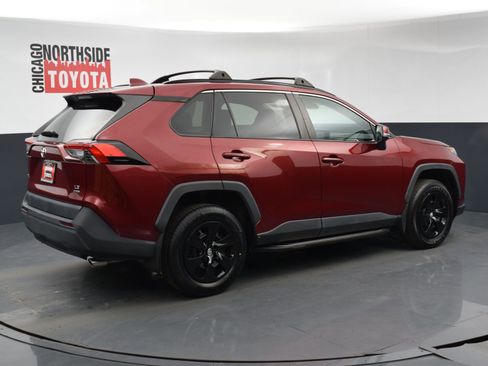 Used 2019 Toyota RAV4 LE w/ All Weather Liner Package image 4