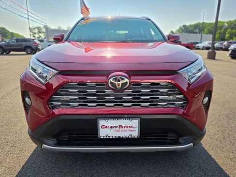 Used 2021 Toyota RAV4 Limited AWD/4WD image 2