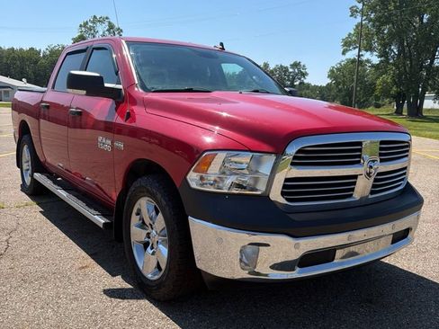 Used 2018 RAM 1500 Big Horn AWD/4WD image 3