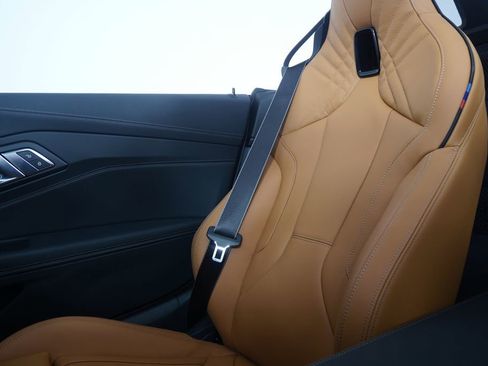 Used 2026 BMW Z4 M40i w/ Premium Package image 30