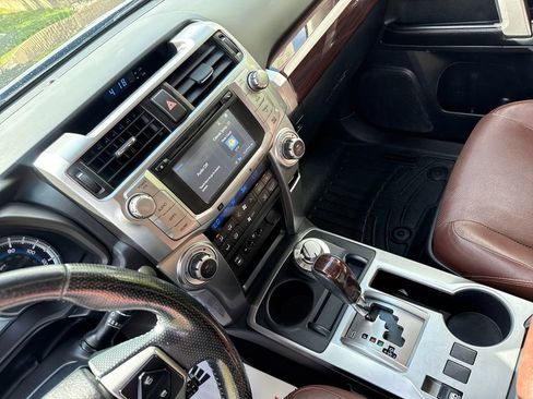 Used 2014 Toyota 4Runner Limited AWD/4WD image 15