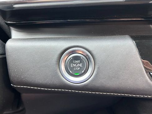 Used 2024 Cadillac Escalade Sport Platinum w/ LPO, ONYX Package AWD/4WD image 35