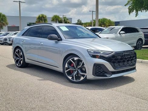 Certified 2025 Audi SQ8 Premium Plus AWD/4WD image 32