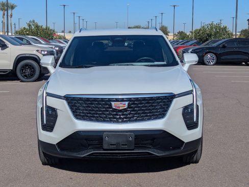 Certified 2024 Cadillac XT4 Premium Luxury image 9