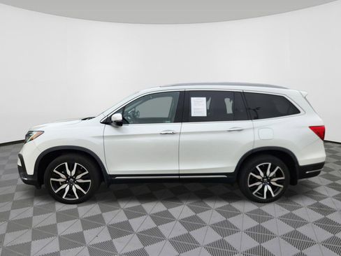 Used 2021 Honda Pilot Touring image 5