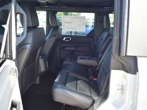 New 2026 Ford Bronco Outer Banks AWD/4WD image 37