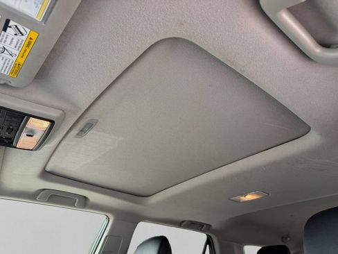 Used 2023 Toyota 4Runner Limited AWD/4WD image 16