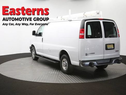 Used 2019 GMC Savana 2500 w/ Driver Convenience Package RWD image 59