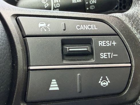Used 2023 Honda CR-V LX image 32