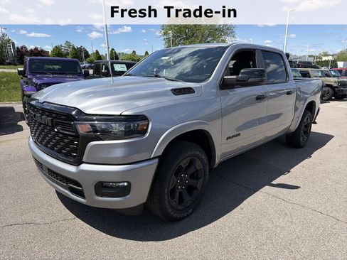 Certified 2025 RAM 1500 Big Horn AWD/4WD image 4