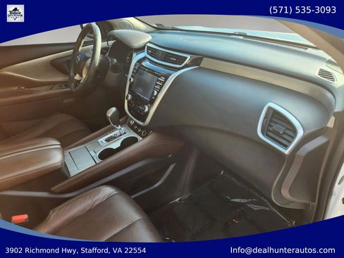 Used 2015 Nissan Murano Platinum w/ Platinum Technology Package FWD image 17