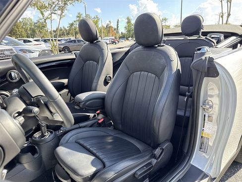 Used 2023 MINI Cooper S image 11
