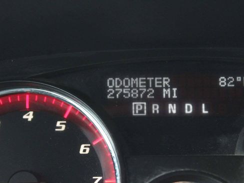 Used 2007 GMC Acadia SLE w/ Convenience Package FWD image 9