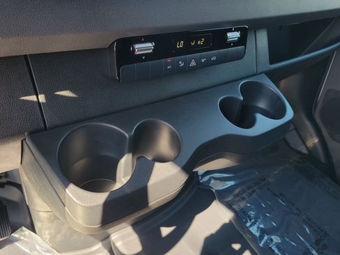 New 2025 Mercedes-Benz Sprinter 2500 image 22