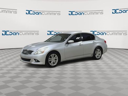 Used 2010 INFINITI G37 Sedan RWD image 4