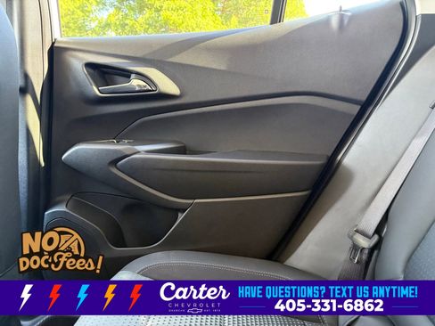 New 2026 Chevrolet Trax LT w/ LT Convenience Package FWD image 39