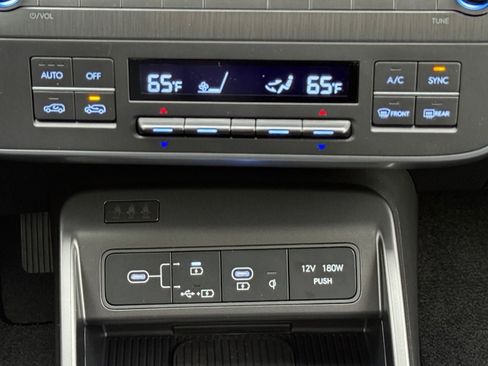 New 2026 Hyundai Kona SEL Premium image 22