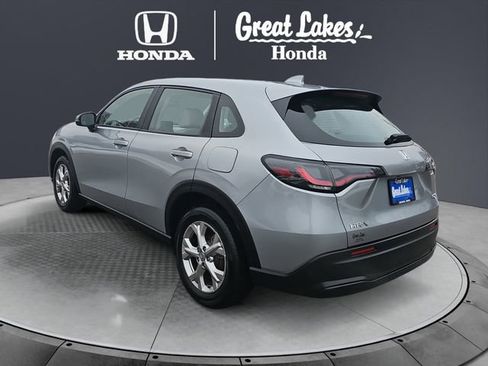 Used 2025 Honda HR-V LX image 4