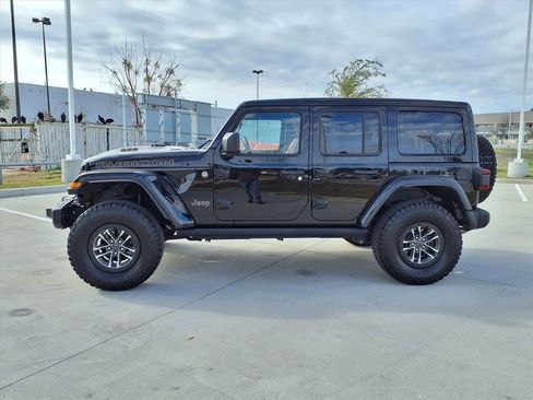 Used 2024 Jeep Wrangler Unlimited Rubicon 392 image 9