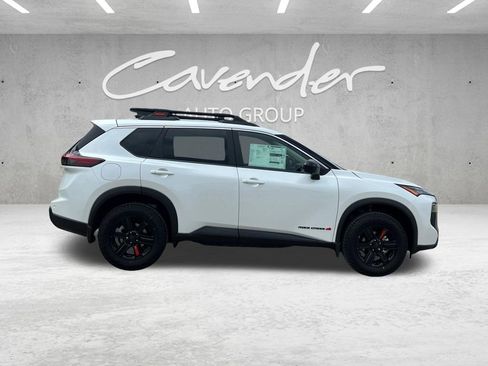 New 2026 Nissan Rogue SV AWD/4WD image 18