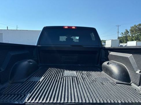 Used 2024 RAM 2500 Big Horn AWD/4WD image 17