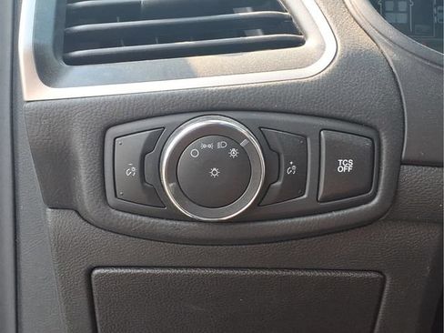 Used 2024 Ford Edge SEL AWD/4WD image 13