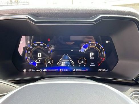 Used 2024 Chevrolet Colorado Z71 w/ Z71 Convenience Package 2 image 26