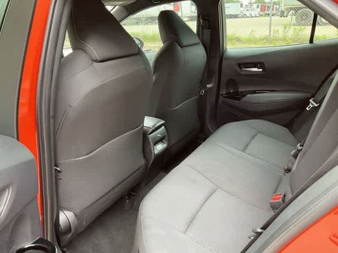 Used 2025 Toyota Corolla SE FWD image 16