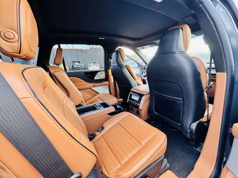 Used 2020 Lincoln Aviator Black Label w/ Dynamic Handling Package AWD/4WD image 20