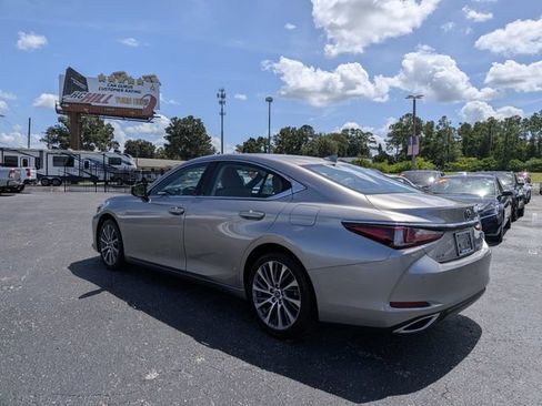 Used 2021 Lexus ES 350 w/ Premium Package FWD image 5