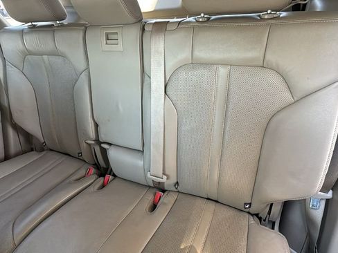 Used 2011 Lincoln MKX 2WD w/ Wood Pkg image 23