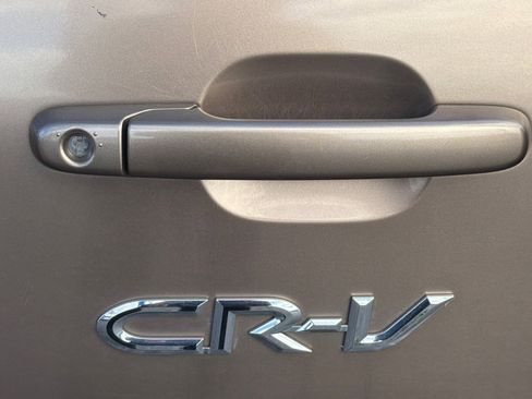 Used 2004 Honda CR-V EX image 22
