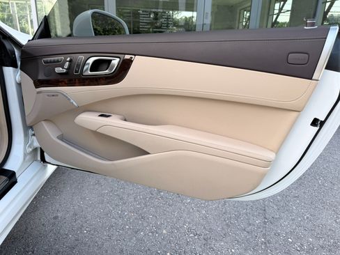 Used 2015 Mercedes-Benz SL 550 image 49